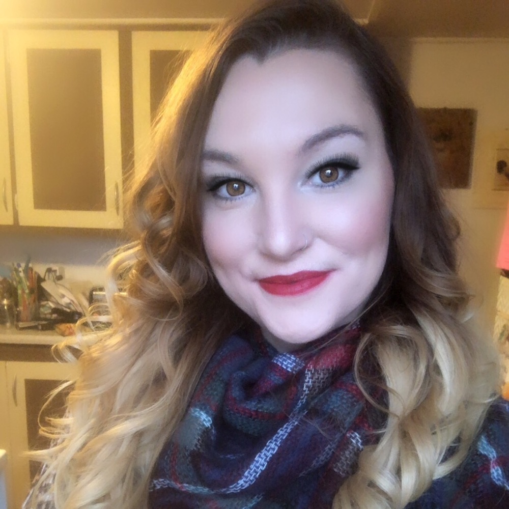 Meet your Posher, Becky